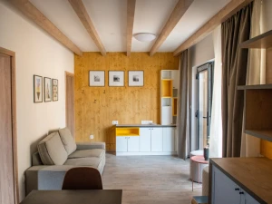 - 222 | Balneo Hotel